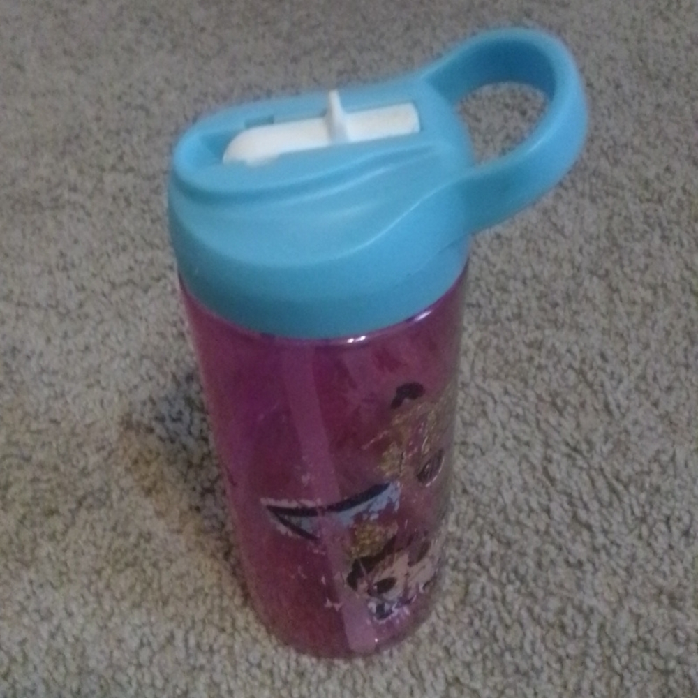 Water bottle - Picture 2 of 4